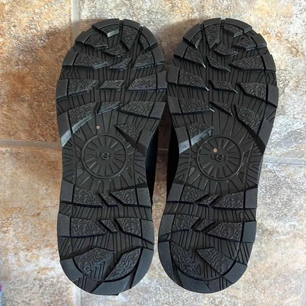 UGG color burnt